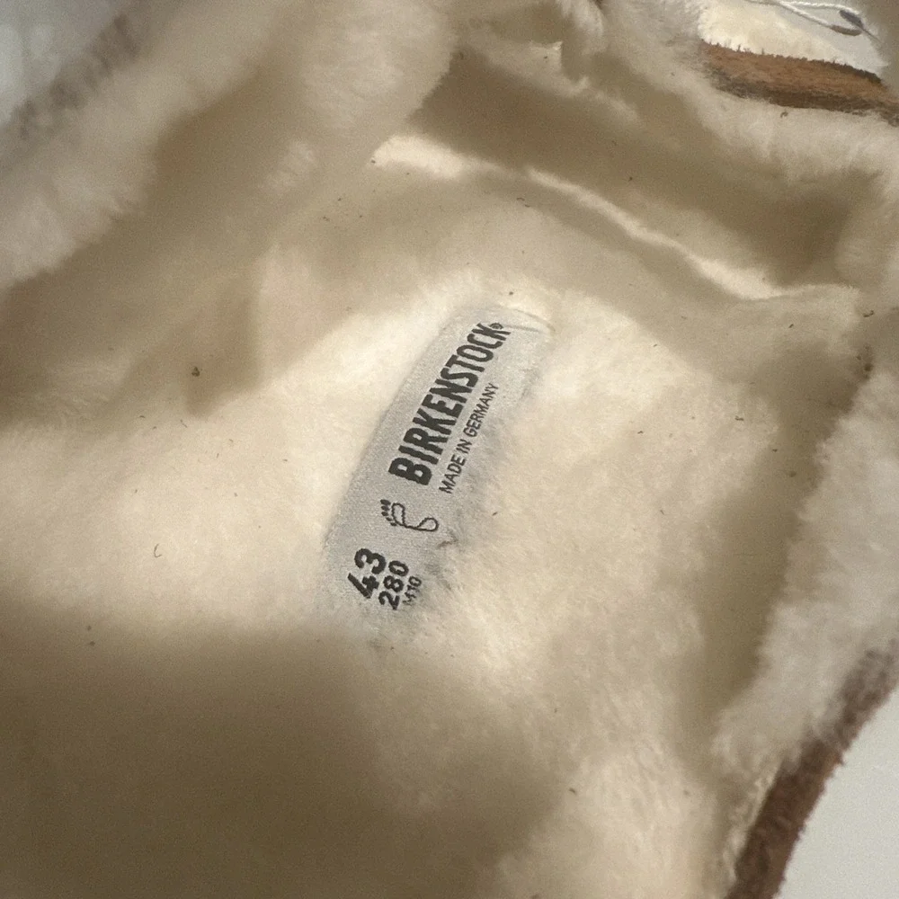 Birkenstock Unisex EU 43 M10W12 Reg Arizona Shearling Suede Leather Sandal Mink